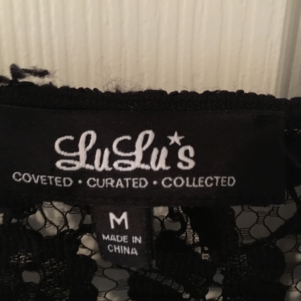 Black lace Lulu’s mini dress - Picture 5 of 8